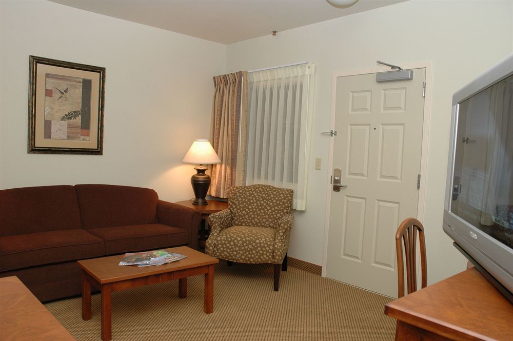 Casper C'Mon Inn Hotel & Suites Evansville Экстерьер фото